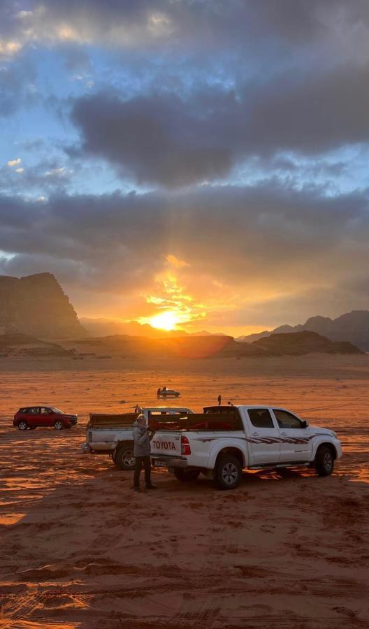 Wadi Rum Sunset Camp Exteriér fotografie